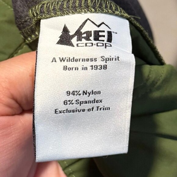 Green REI Co-op Trailmade Pants, Size 8 - Picture 8 of 9